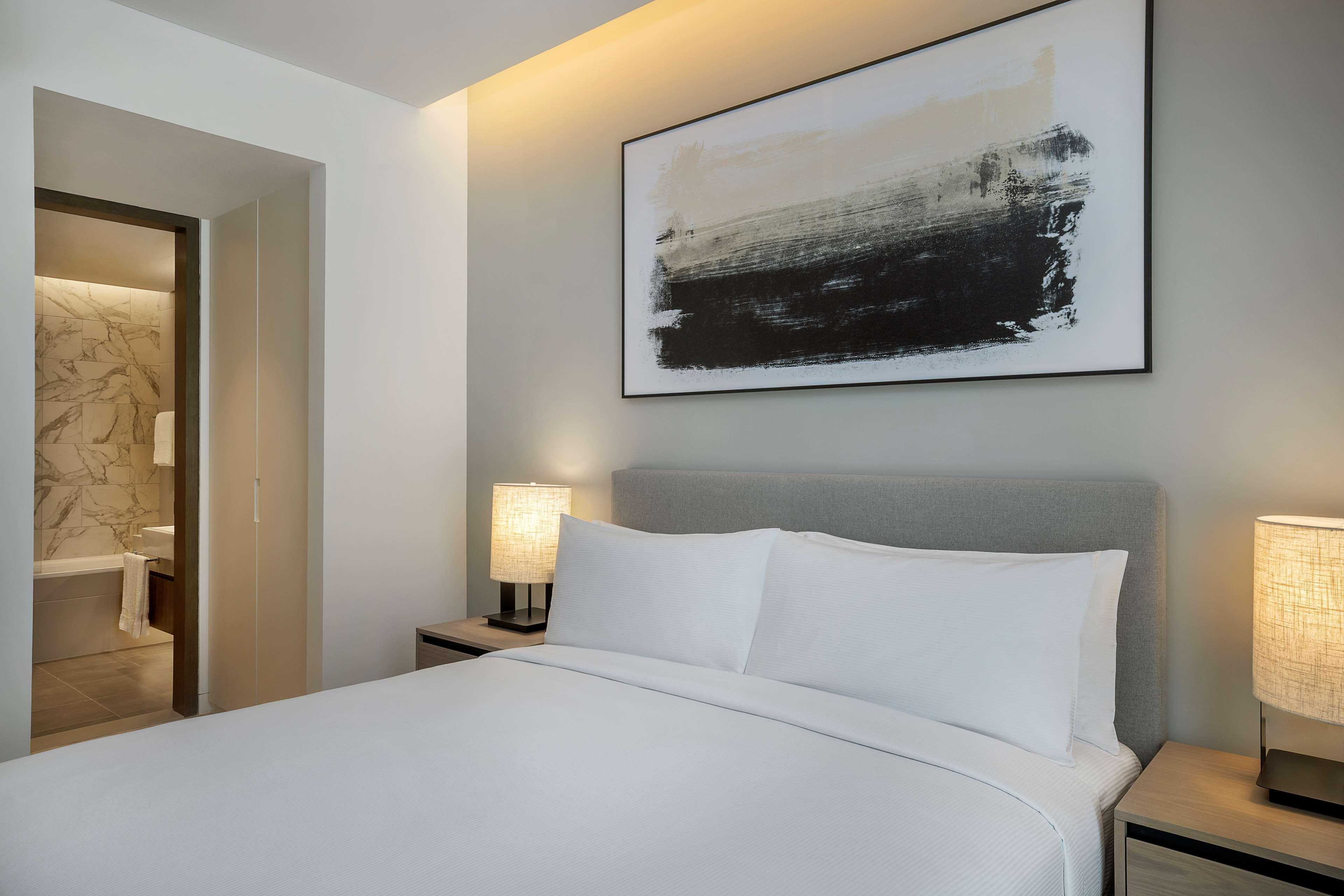 Doubletree By Hilton Abu Dhabi Yas Island Residences Экстерьер фото