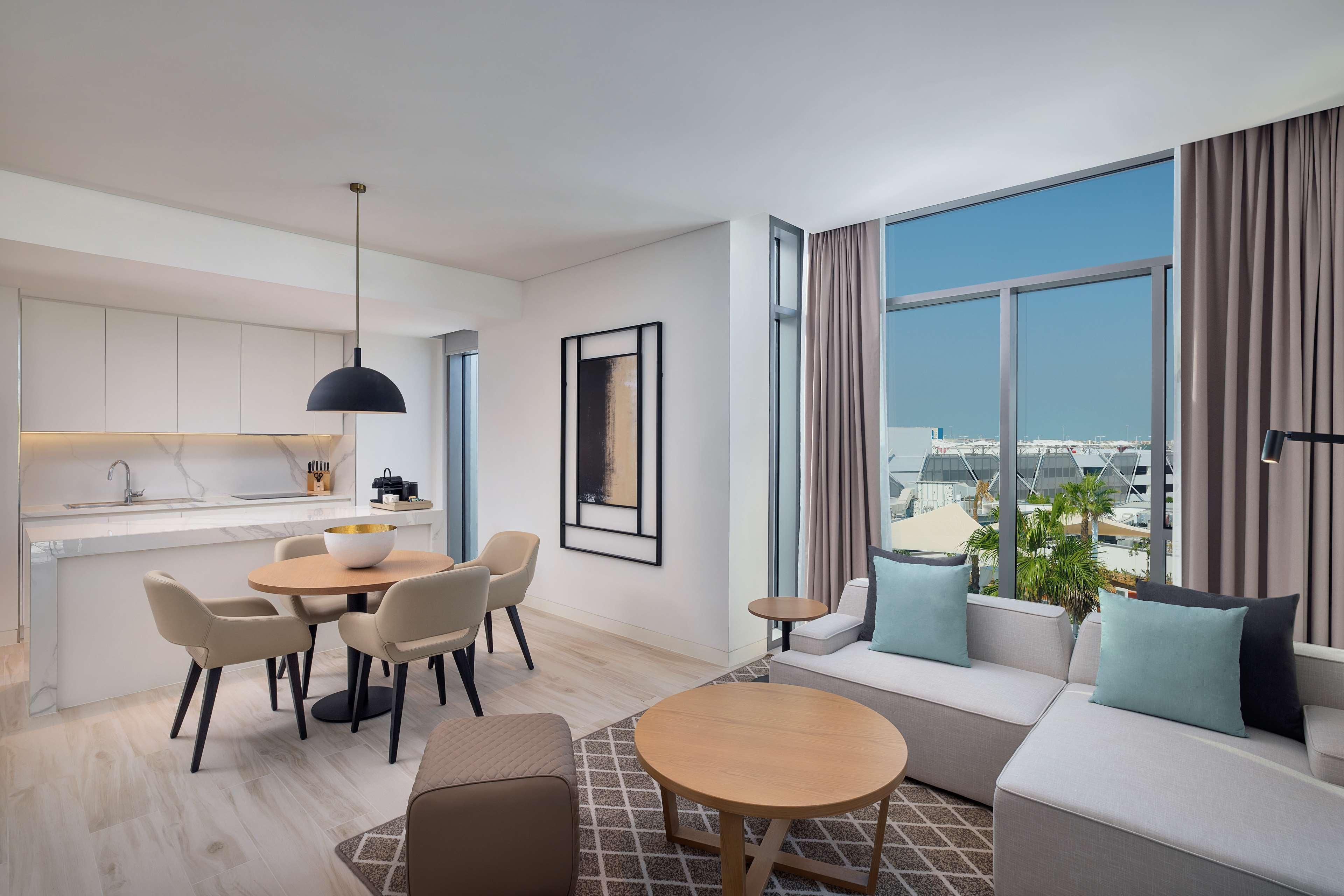 Doubletree By Hilton Abu Dhabi Yas Island Residences Экстерьер фото