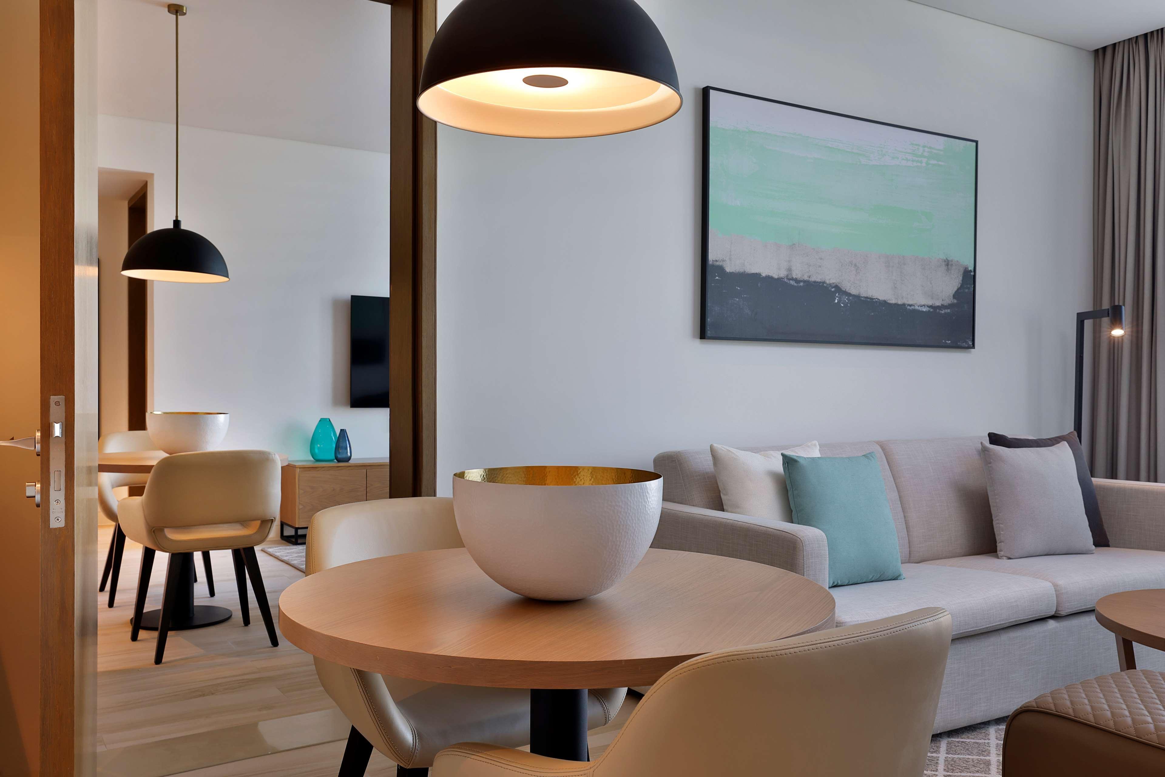 Doubletree By Hilton Abu Dhabi Yas Island Residences Экстерьер фото