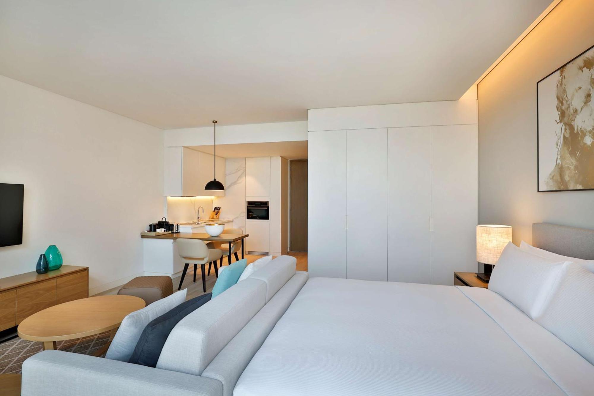 Doubletree By Hilton Abu Dhabi Yas Island Residences Экстерьер фото